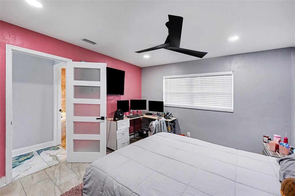 待售: $525,000 (3 贝兹, 2 浴室, 2183 平方英尺)