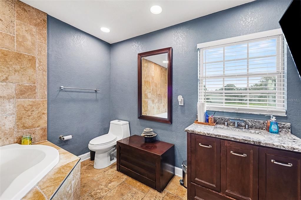 待售: $525,000 (3 贝兹, 2 浴室, 2183 平方英尺)