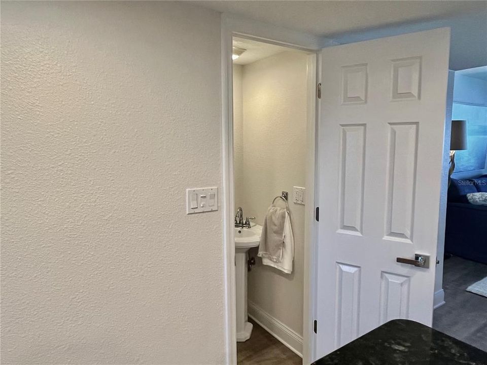 For Rent: $3,800 (2 beds, 2 baths, 1130 Square Feet)