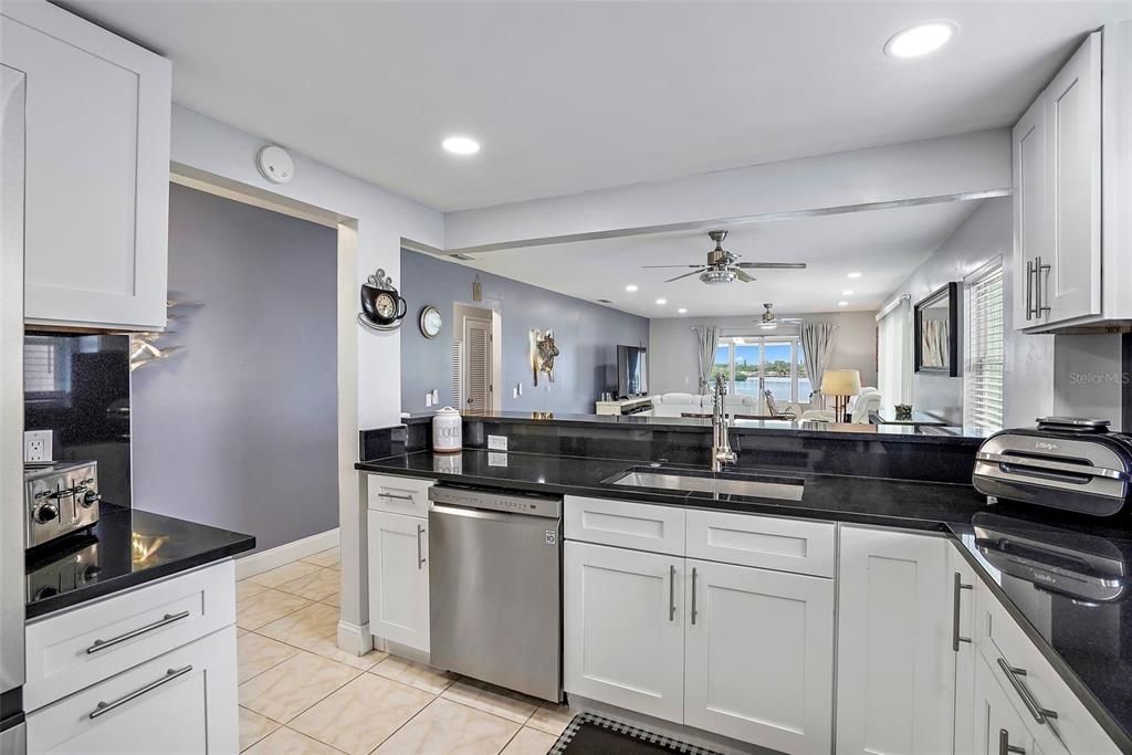 En Renta: $2,750 (2 camas, 2 baños, 1180 Pies cuadrados)