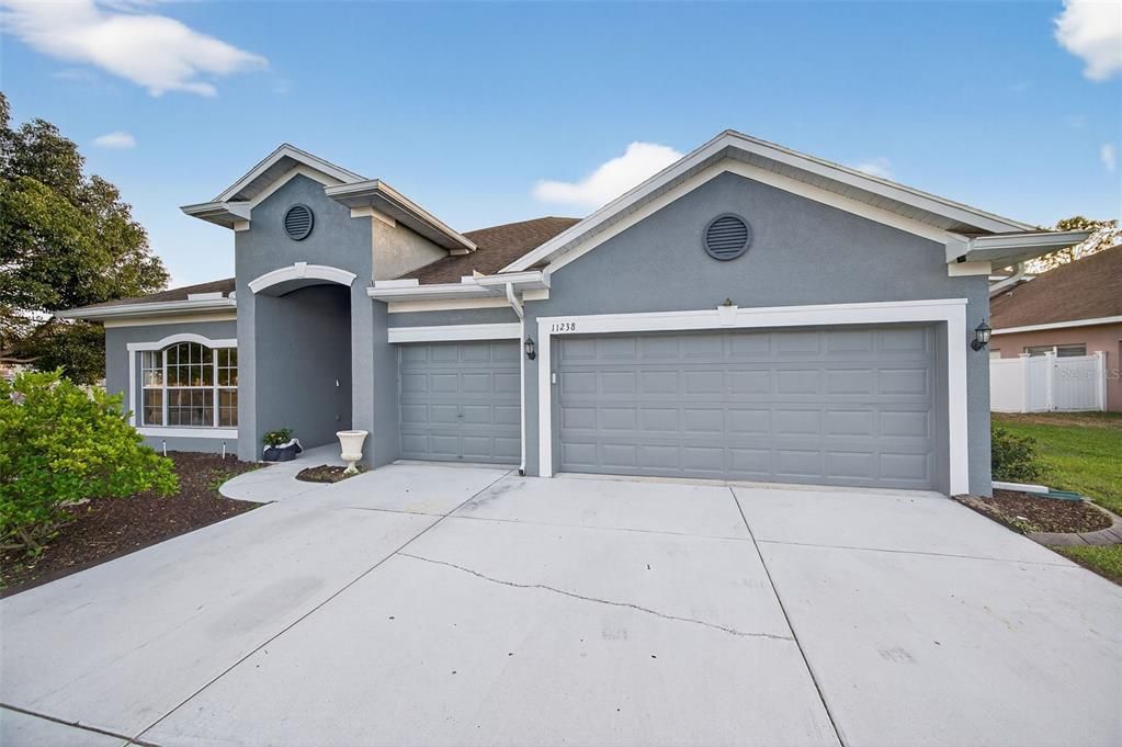 待售: $460,000 (4 贝兹, 3 浴室, 2655 平方英尺)