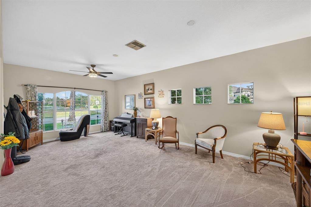 待售: $460,000 (4 贝兹, 3 浴室, 2655 平方英尺)