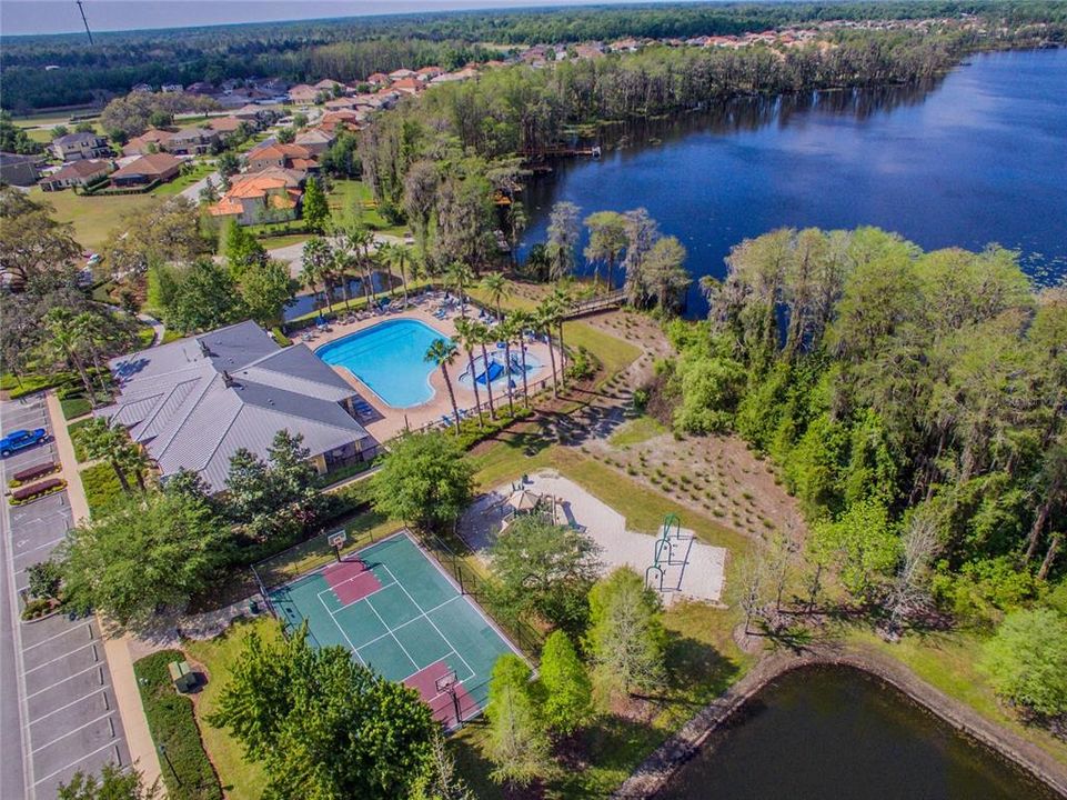 待售: $460,000 (4 贝兹, 3 浴室, 2655 平方英尺)