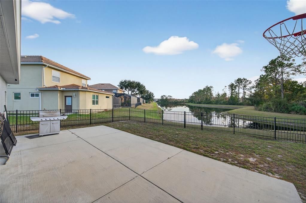 待售: $460,000 (4 贝兹, 3 浴室, 2655 平方英尺)