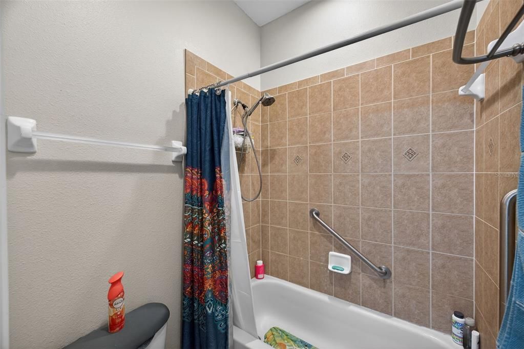 待售: $460,000 (4 贝兹, 3 浴室, 2655 平方英尺)