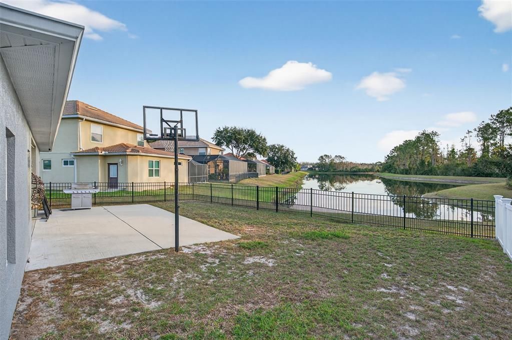 待售: $460,000 (4 贝兹, 3 浴室, 2655 平方英尺)