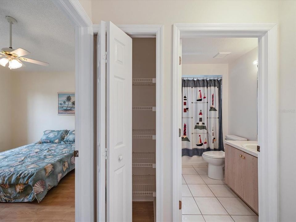 En Venta: $394,500 (3 camas, 2 baños, 1514 Pies cuadrados)