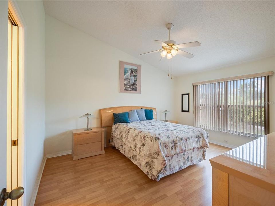 En Venta: $394,500 (3 camas, 2 baños, 1514 Pies cuadrados)