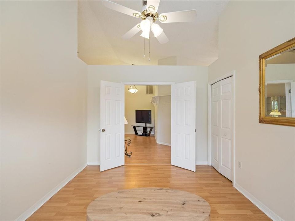 En Venta: $394,500 (3 camas, 2 baños, 1514 Pies cuadrados)