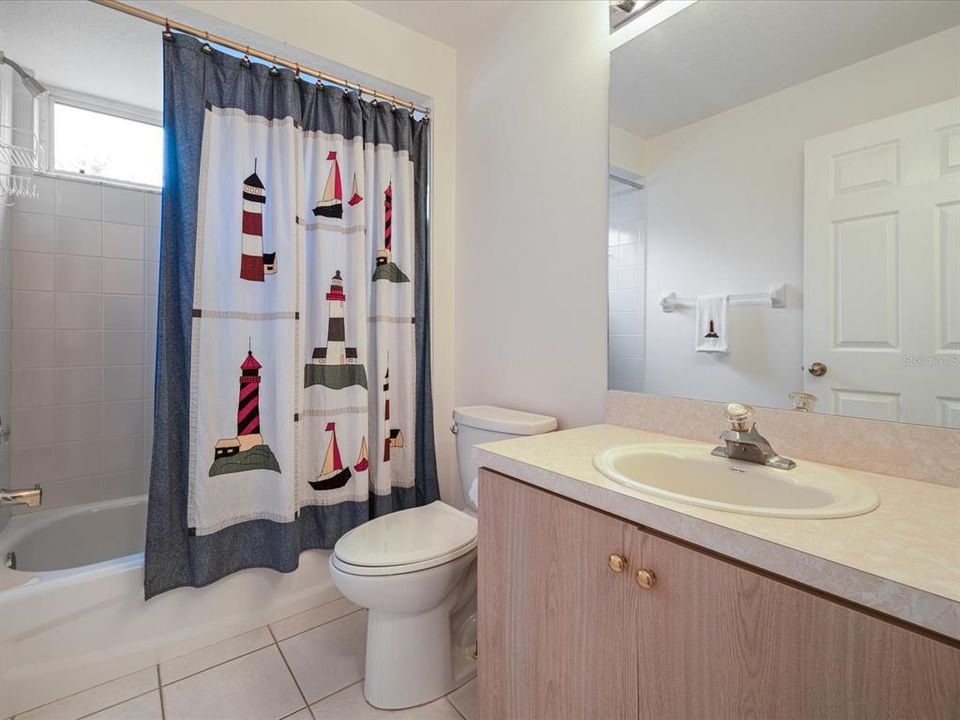 En Venta: $394,500 (3 camas, 2 baños, 1514 Pies cuadrados)