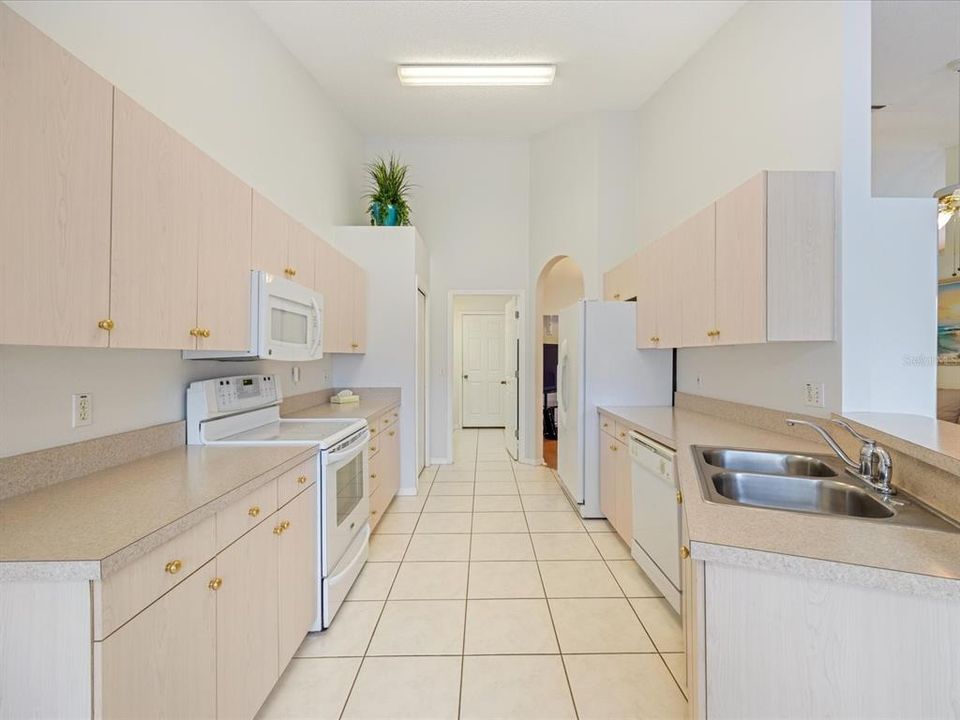 En Venta: $394,500 (3 camas, 2 baños, 1514 Pies cuadrados)