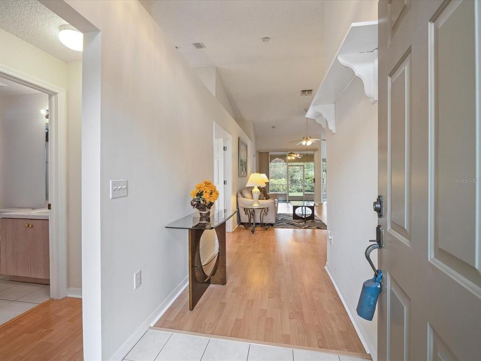 En Venta: $394,500 (3 camas, 2 baños, 1514 Pies cuadrados)