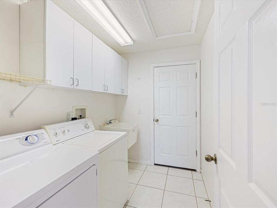 En Venta: $394,500 (3 camas, 2 baños, 1514 Pies cuadrados)