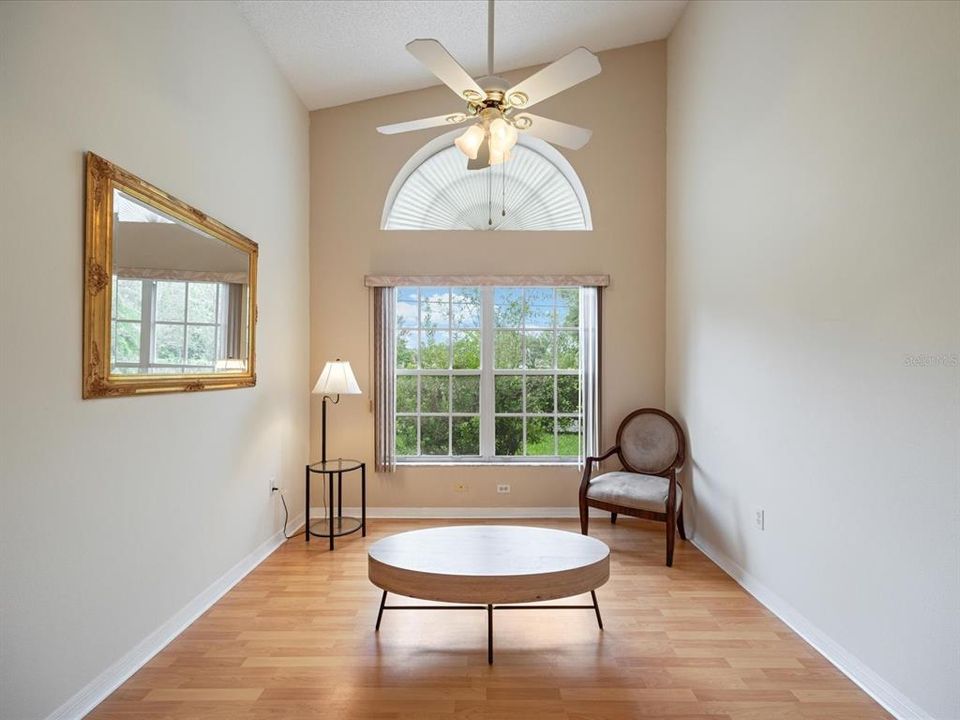 En Venta: $394,500 (3 camas, 2 baños, 1514 Pies cuadrados)