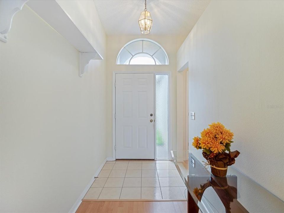 En Venta: $394,500 (3 camas, 2 baños, 1514 Pies cuadrados)