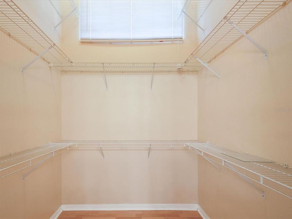 En Venta: $394,500 (3 camas, 2 baños, 1514 Pies cuadrados)