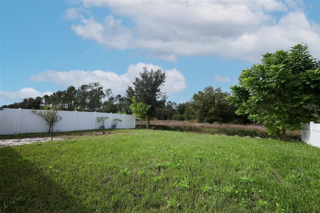 На продажу: $300,000 (4 спален, 2 ванн, 1846 Квадратных фут)