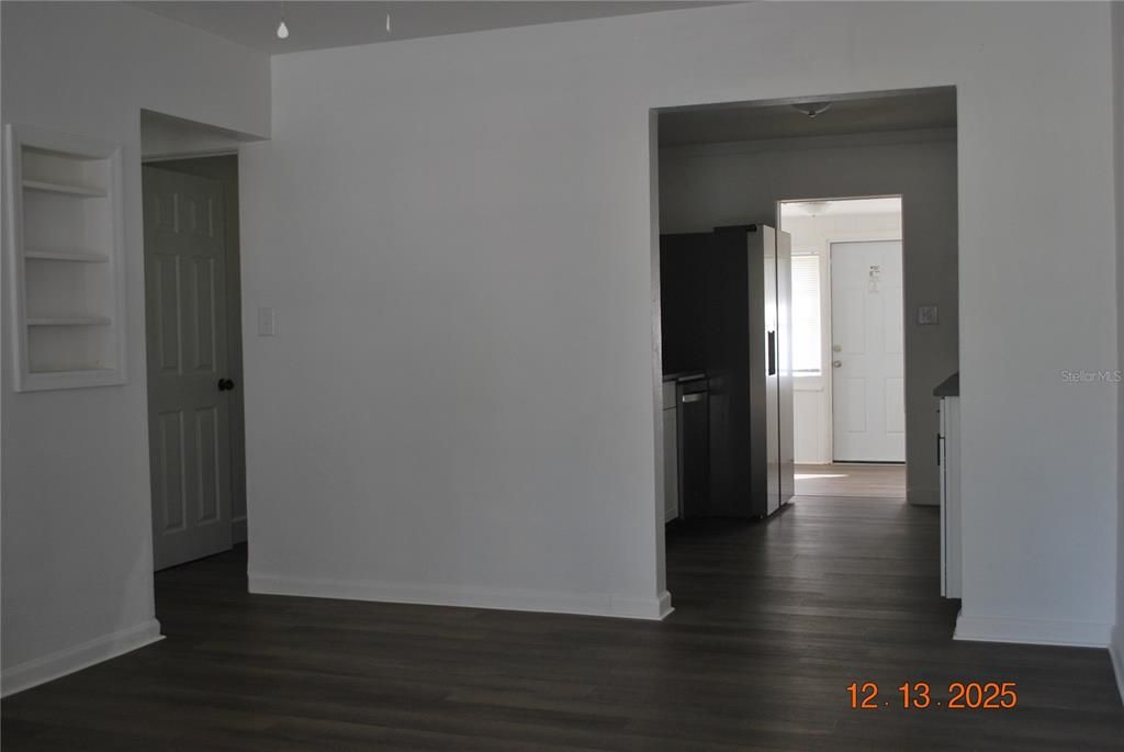 For Rent: $1,295 (2 beds, 1 baths, 1886 Square Feet)