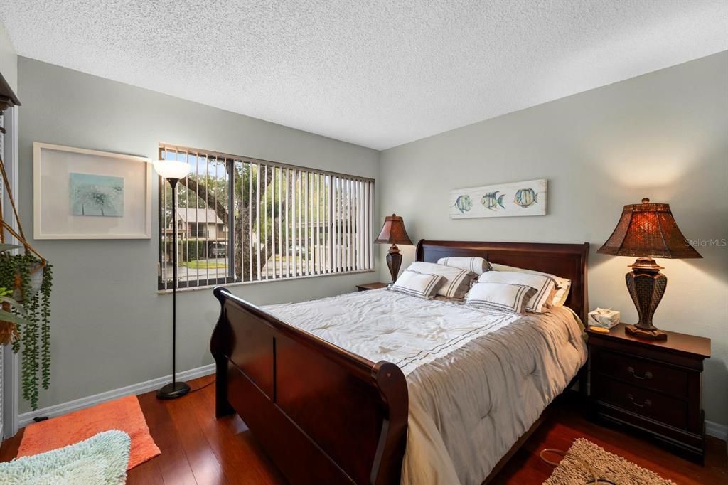 En Venta: $167,900 (2 camas, 2 baños, 1144 Pies cuadrados)