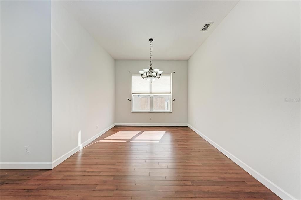 На продажу: $685,000 (3 спален, 2 ванн, 2284 Квадратных фут)