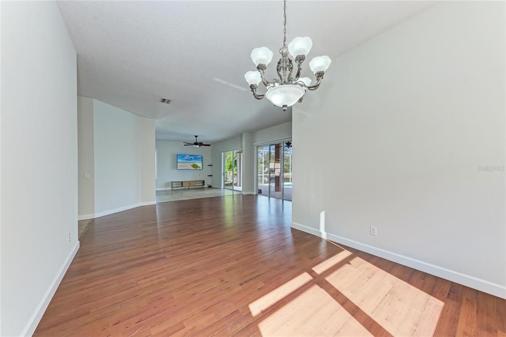 На продажу: $685,000 (3 спален, 2 ванн, 2284 Квадратных фут)