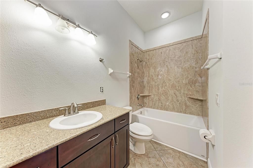 На продажу: $685,000 (3 спален, 2 ванн, 2284 Квадратных фут)