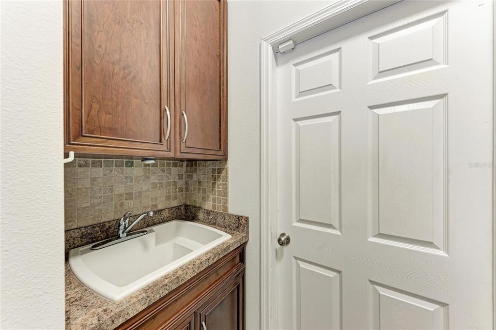 На продажу: $685,000 (3 спален, 2 ванн, 2284 Квадратных фут)