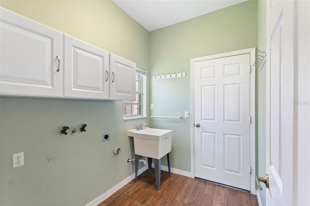 待售: $349,000 (3 贝兹, 2 浴室, 1816 平方英尺)