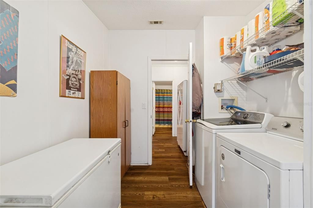 En Venta: $199,999 (3 camas, 2 baños, 1620 Pies cuadrados)