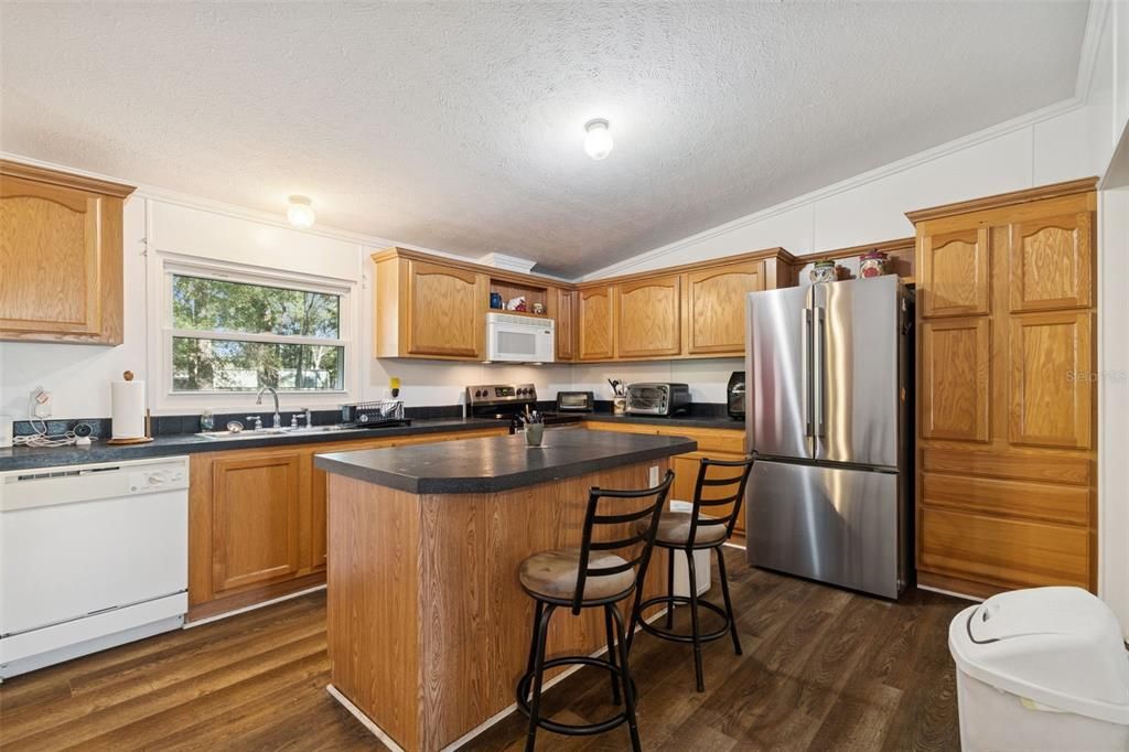 En Venta: $199,999 (3 camas, 2 baños, 1620 Pies cuadrados)