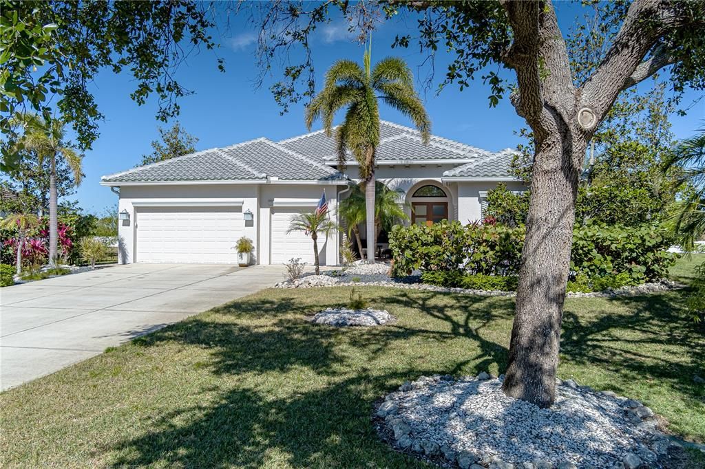 待售: $1,150,000 (4 贝兹, 3 浴室, 2799 平方英尺)