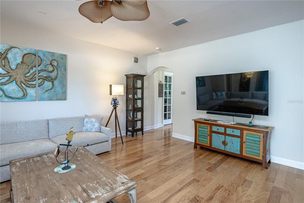 待售: $1,150,000 (4 贝兹, 3 浴室, 2799 平方英尺)