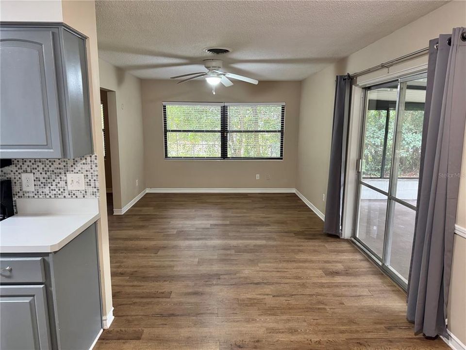 En Renta: $2,300 (3 camas, 2 baños, 1332 Pies cuadrados)