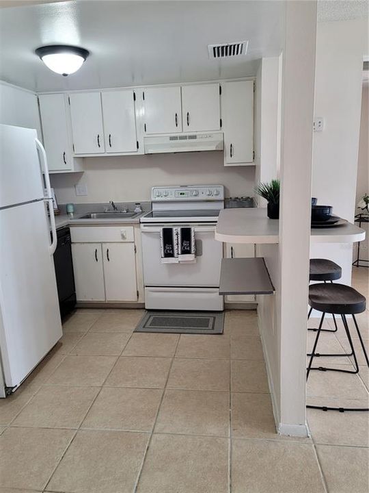 В аренду: $1,350 (1 спален, 1 ванн, 607 Квадратных фут)