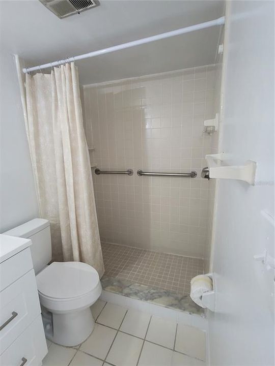 В аренду: $1,350 (1 спален, 1 ванн, 607 Квадратных фут)