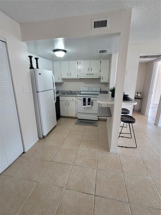 В аренду: $1,350 (1 спален, 1 ванн, 607 Квадратных фут)