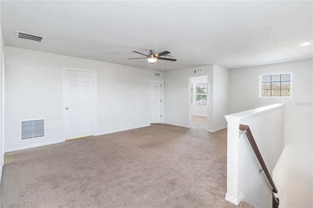 For Sale: $430,000 (4 beds, 3 baths, 2128 Square Feet)