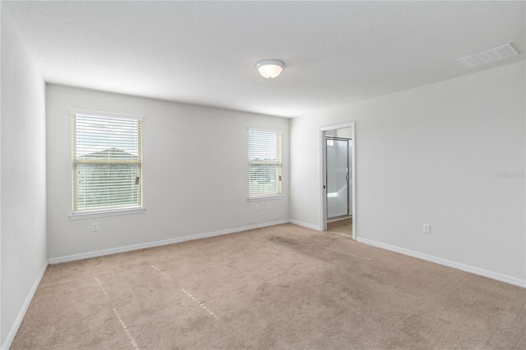 For Sale: $430,000 (4 beds, 3 baths, 2128 Square Feet)