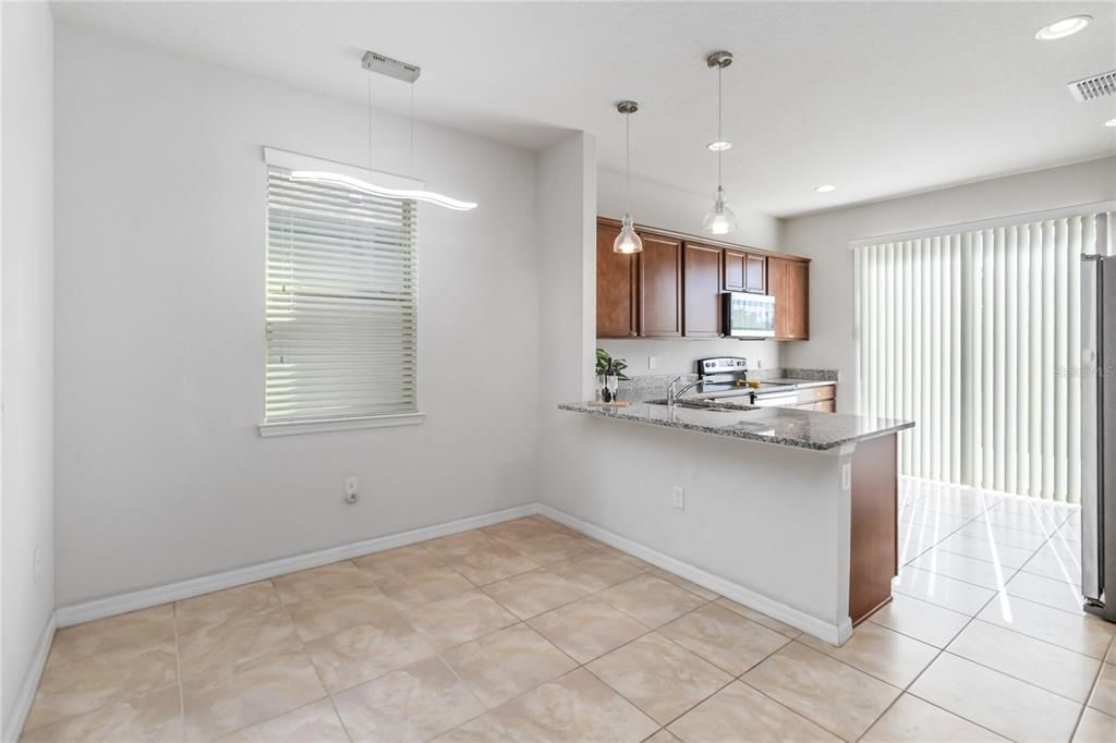 For Sale: $430,000 (4 beds, 3 baths, 2128 Square Feet)