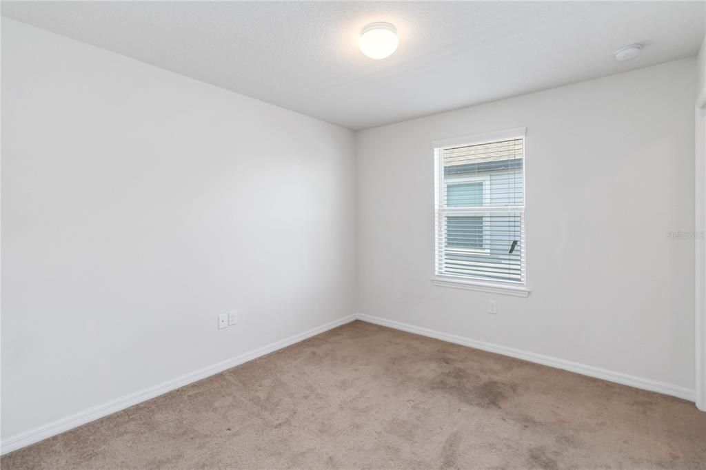 For Sale: $430,000 (4 beds, 3 baths, 2128 Square Feet)