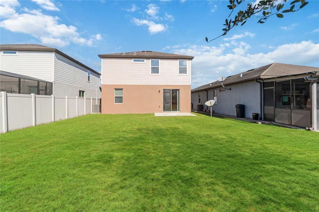 For Sale: $430,000 (4 beds, 3 baths, 2128 Square Feet)