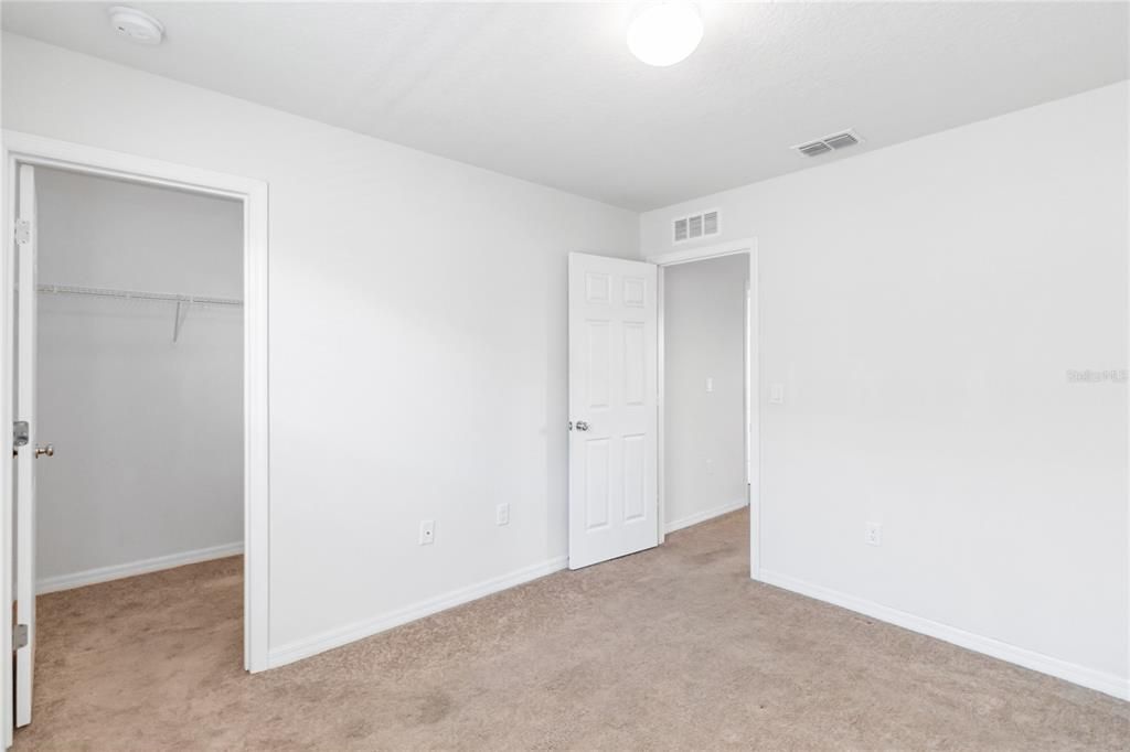 For Sale: $430,000 (4 beds, 3 baths, 2128 Square Feet)