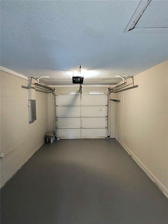 For Rent: $1,650 (3 beds, 2 baths, 1244 Square Feet)