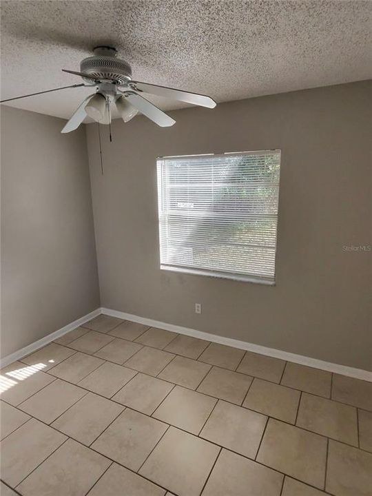 For Rent: $1,650 (3 beds, 2 baths, 1244 Square Feet)