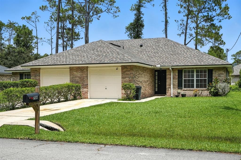 出租: $1,600 (3 贝兹, 2 浴室, 1295 平方英尺)