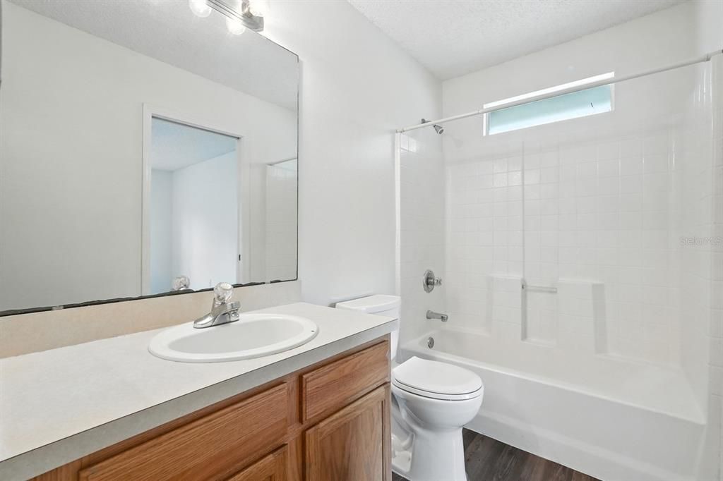 出租: $1,600 (3 贝兹, 2 浴室, 1295 平方英尺)