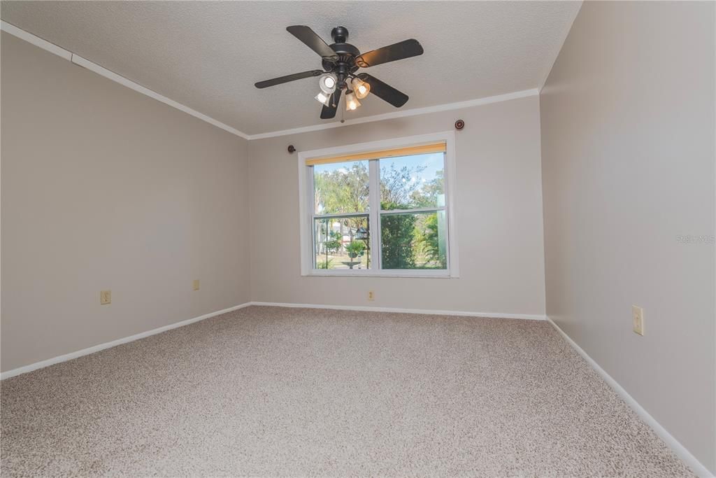 For Sale: $454,900 (2 beds, 2 baths, 1751 Square Feet)