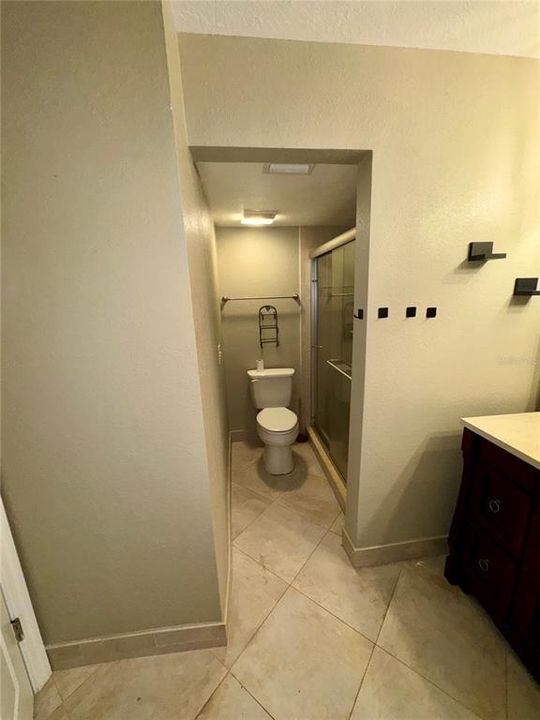 For Rent: $1,925 (2 beds, 2 baths, 1216 Square Feet)