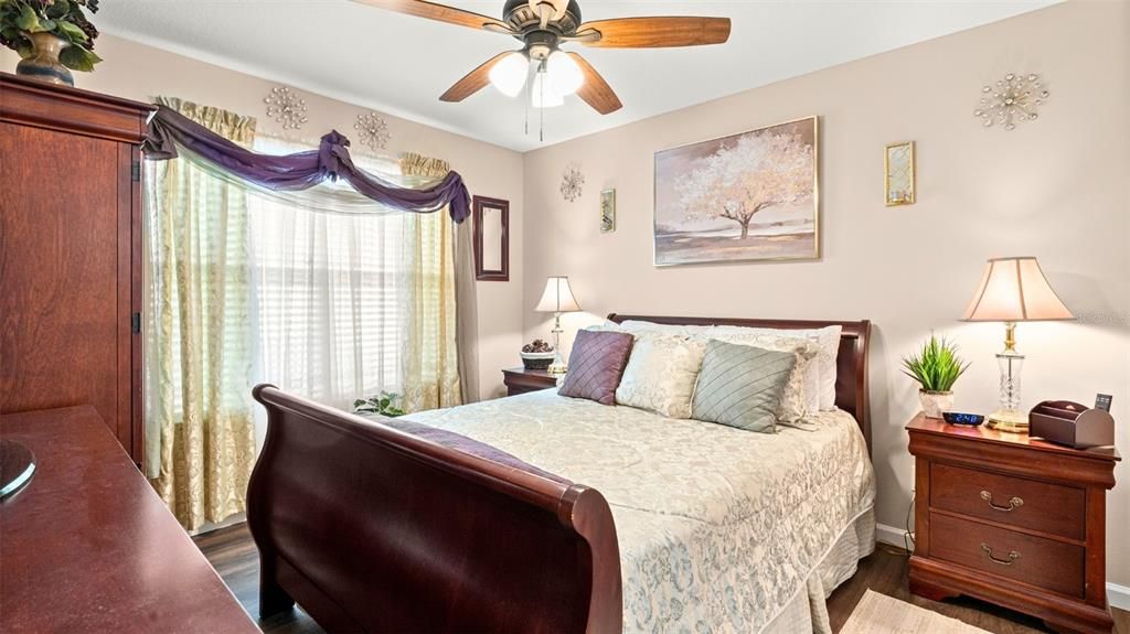 待售: $525,000 (3 贝兹, 2 浴室, 2597 平方英尺)