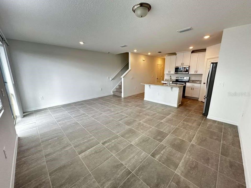 В аренду: $2,350 (3 спален, 2 ванн, 1485 Квадратных фут)